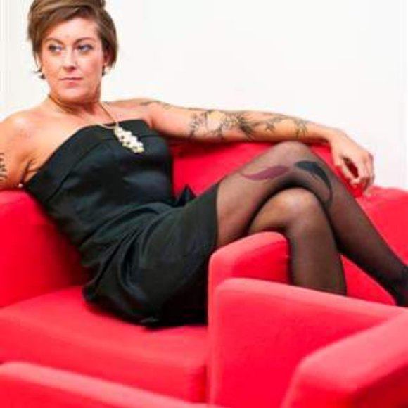 Spanish-Made Necklace and Ring Set with Majorca Pearls and Resin - Picture 6 of 6